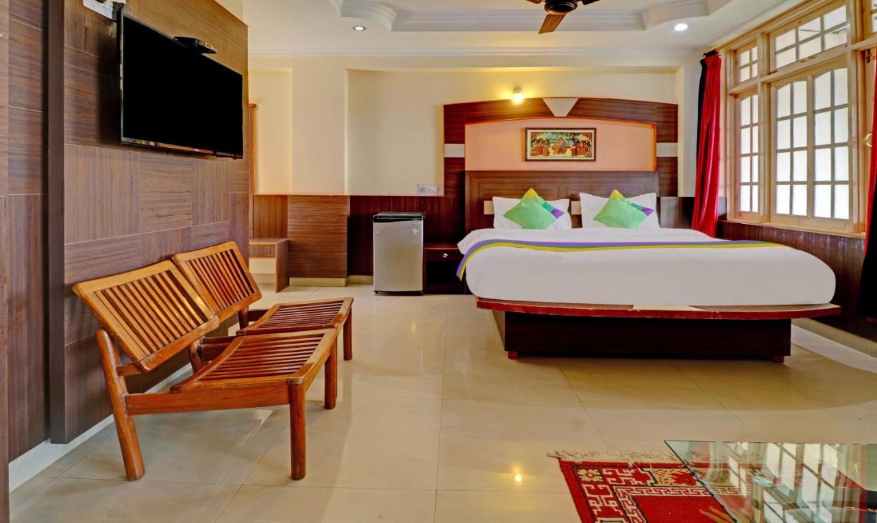 Sky Pie Hotel Дармсала Екстер'єр фото